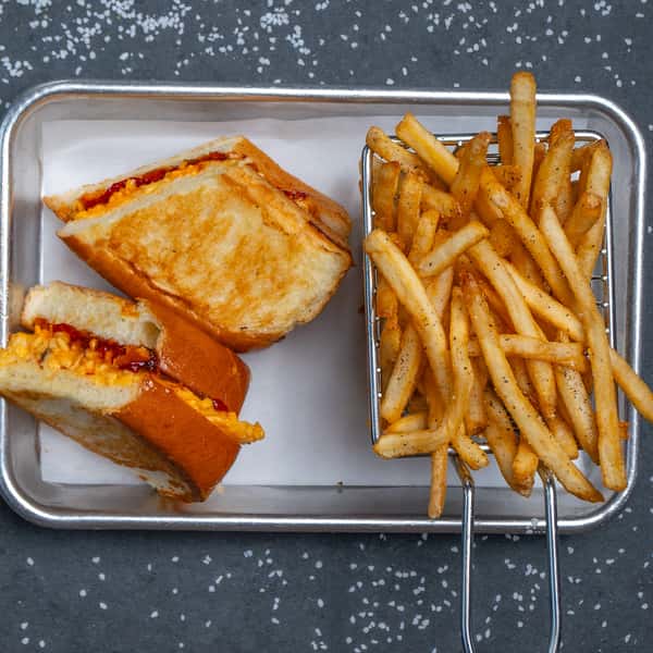 BACON PIMENTO MELT