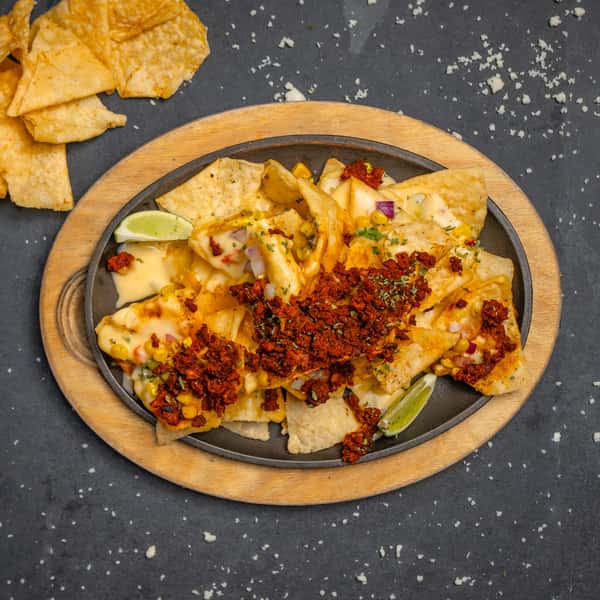 CHORIZO LIME NACHOS