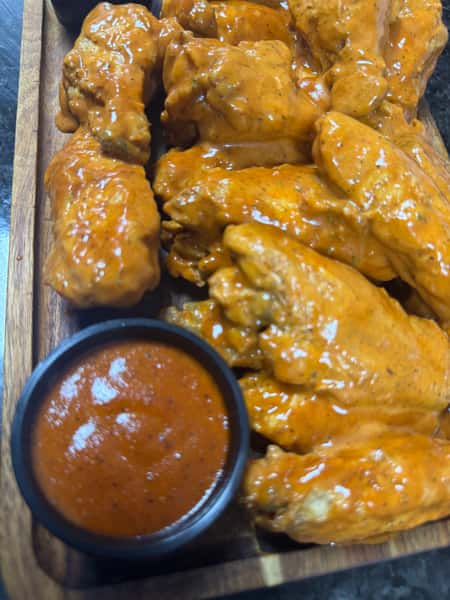 24 pc Cheezy wings