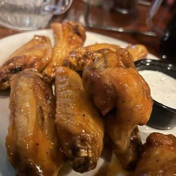 Medium flavored wings