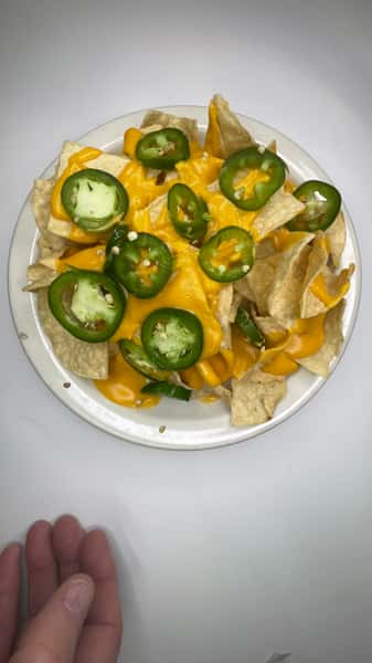 NACHOS WITH JALAPENOS
