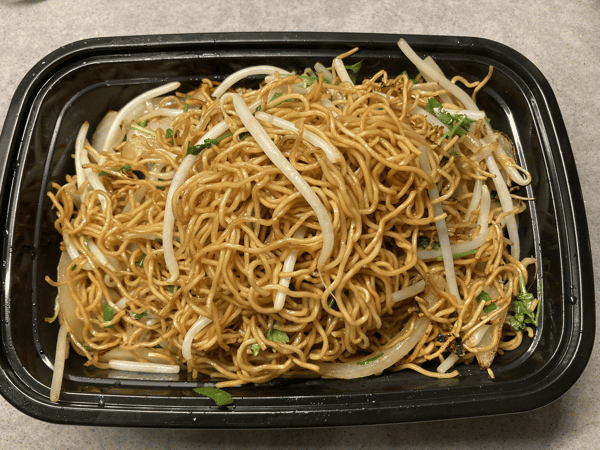 Bean Sprouts & Soy Sauce Chow Mein