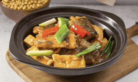 L-Roasted Pork W/Fish & Tofu斑腩煲