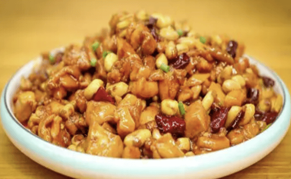 L-Kung Pao Chicken宫保鸡
