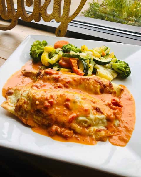 ENTREE: Seafood Lasagna