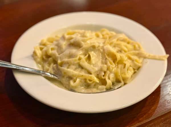 Kids Fettucine Alfredo