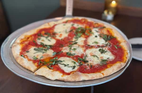 14" Margherita Pizza
