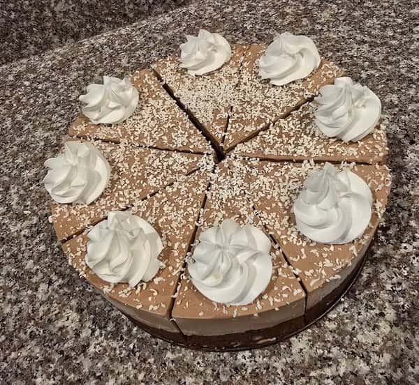 Whole Flourless Chocolate Mousse Tort