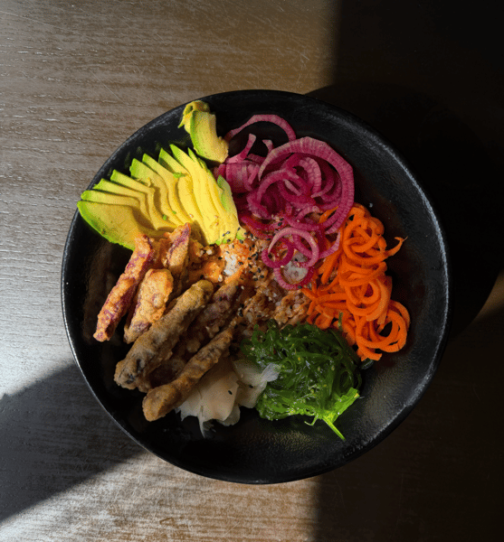 Hamachi Poke Bowl
