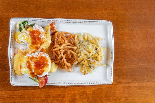 Eggs benedict