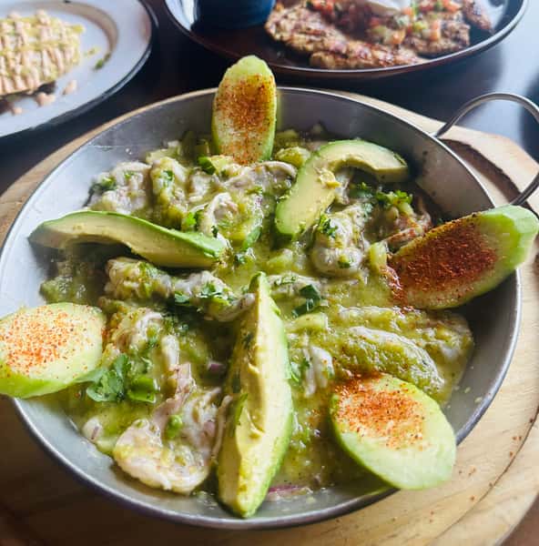 Aguachille Happy Hour