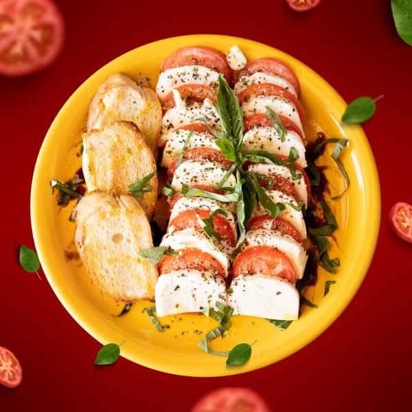 bread tomato mozarella basil
