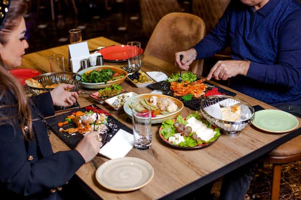 Top 5 American Dishes You Must Try in McKinney, TX