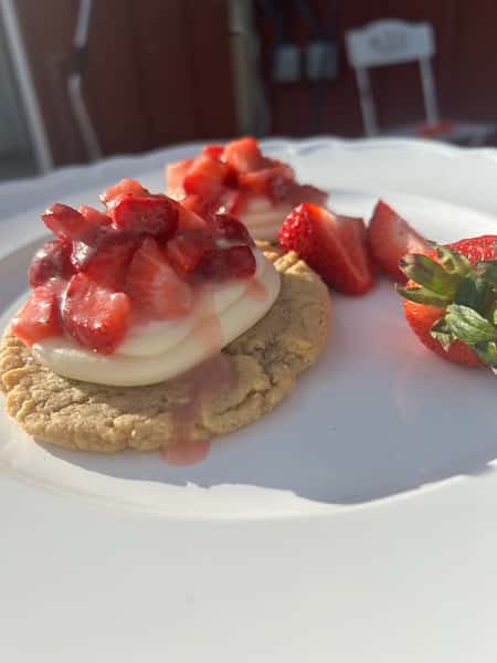 one cookie with strawberry