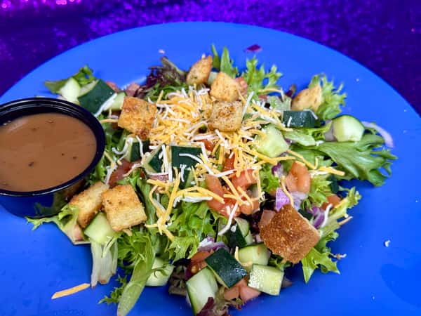 Mary Contrary's Garden Salad