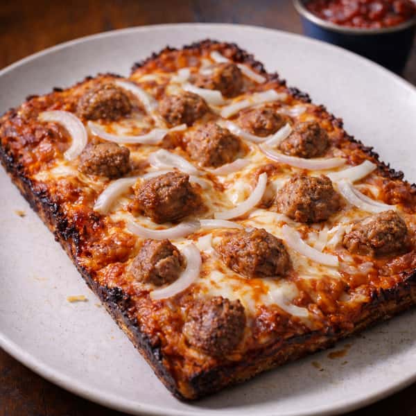 Sausage & Onion Pizza