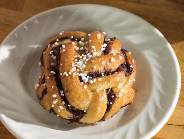Cardamom Bun