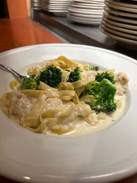 Chicken alfredo