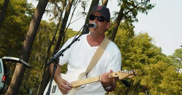 Mike O'Donnell live music at Crooked Hammock Brewery in Raleigh, North Carolina