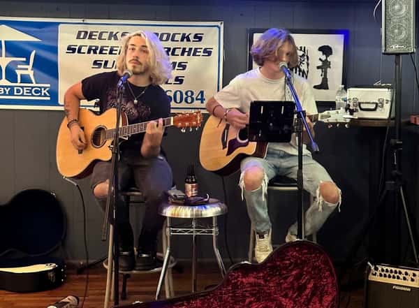 KTV Unplugged live music at Crooked Hammock Brewery in Raleigh, North Carolina