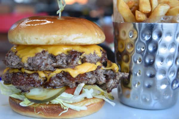 SMASH BURGER