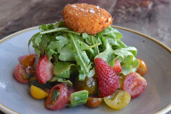 STRAWBERRY + ARUGULA SALAD