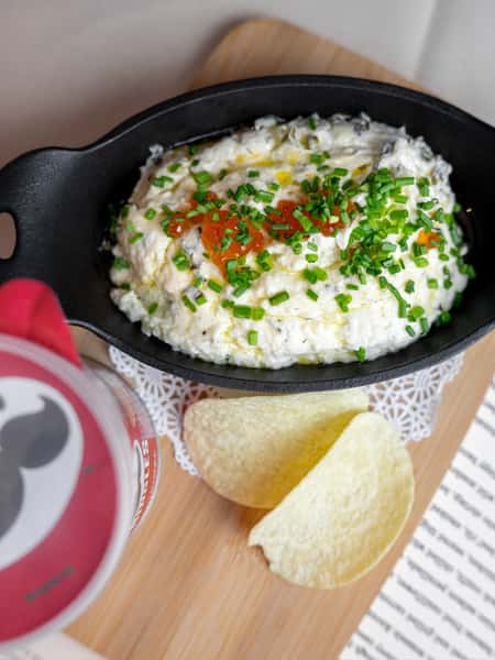 Scallion and Dill Dip with Pringles