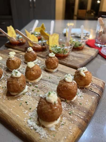 Roost food