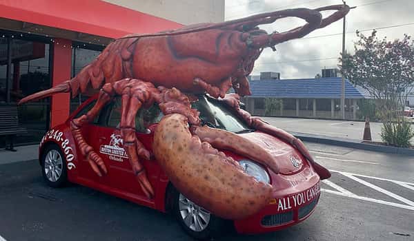 The icon. The world-famous Lobstermobile.