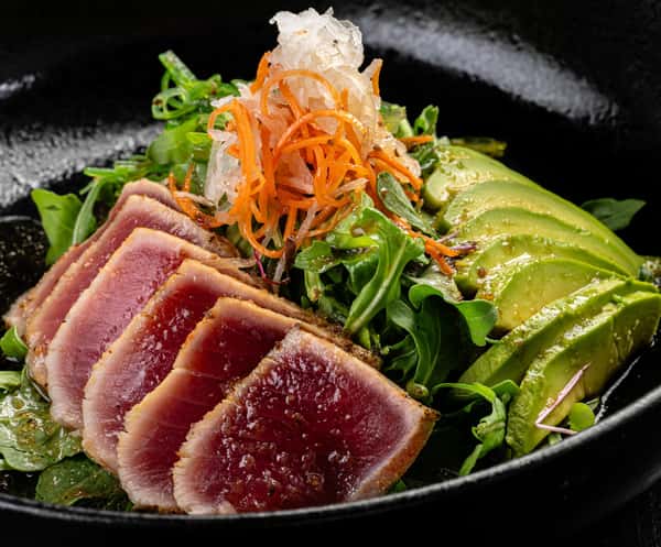 Tuna Tataki Salad