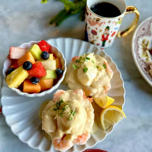 Shrimp Benedict