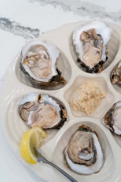 Market Oysters*