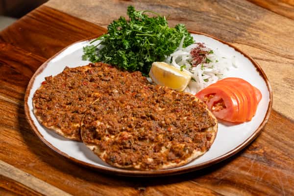 Mini Lahmacun (Two Pies)