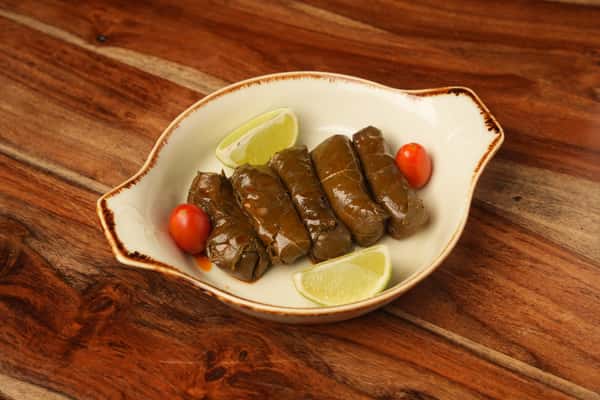 Stuffed Grape Leaves (Yaprak Sarmasi)