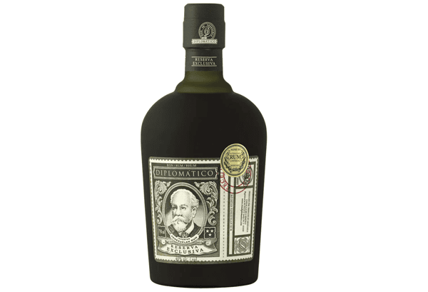 DIPLOMATICO