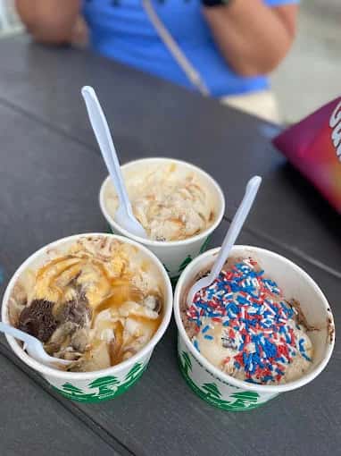 Hershey's Beach Ice Cream Shop
