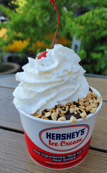 Hershey's Beach Ice Cream Shop