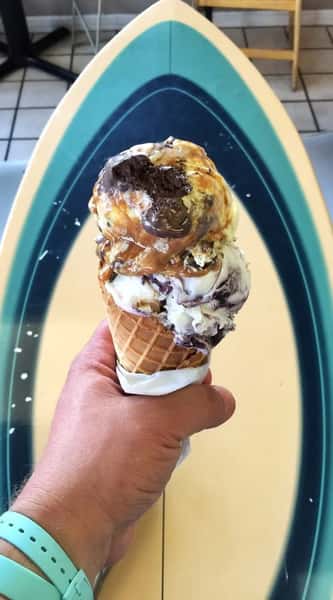 Hershey's Beach Ice Cream Shop