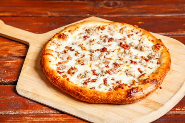 Cali Chicken Pizza (Medium)