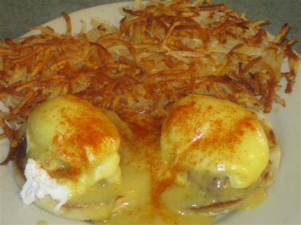 hashbrowns with rolls