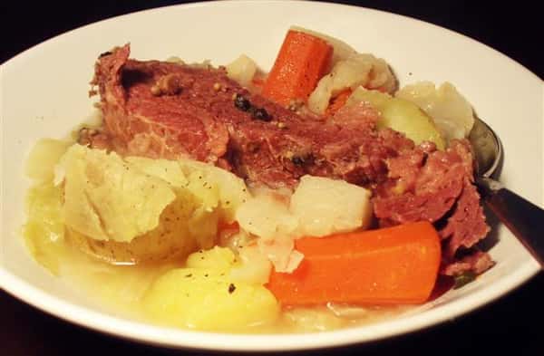beef pot roast with carrots and potatoes