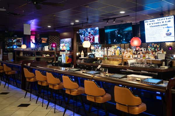 bar