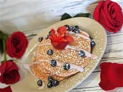Berry Cream Cakes