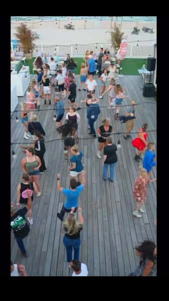 🤠 Grab your boots and your crew—line dancing every Tuesday at The Ocean View. 🪕