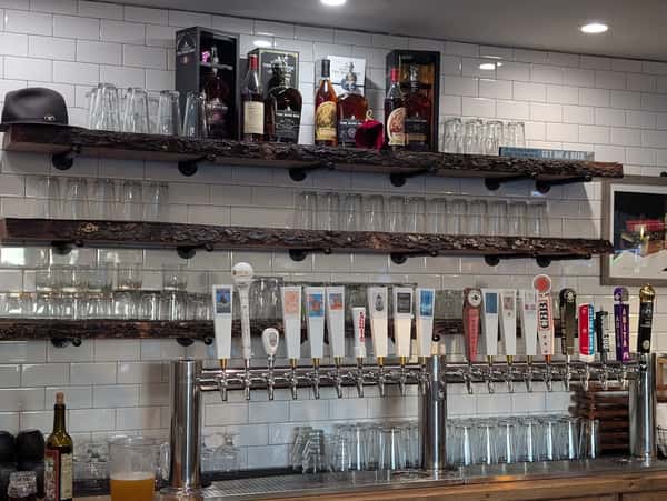 bar