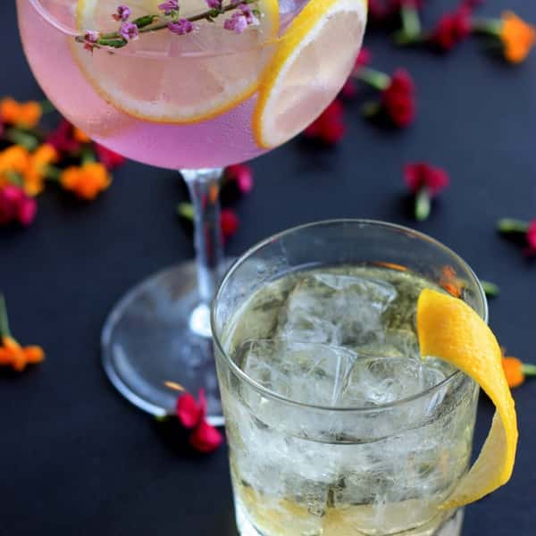 Cocktails with lemon
