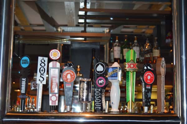 Bar taps