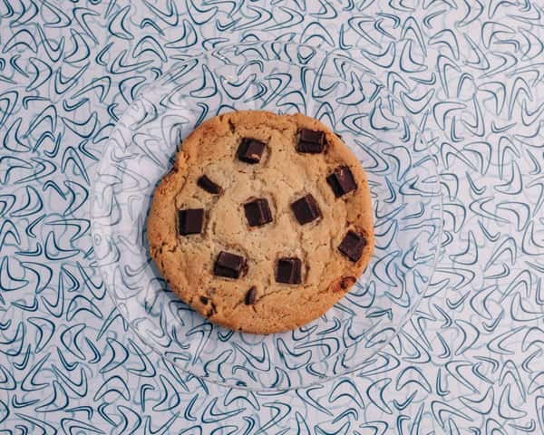 Chocolate Chip Cookie