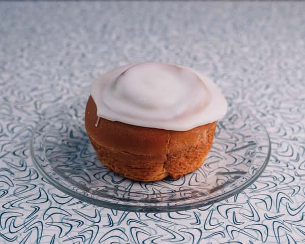 Cinnamon Roll (12)