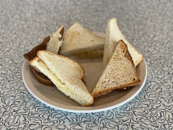 Toast (12 Slices)
